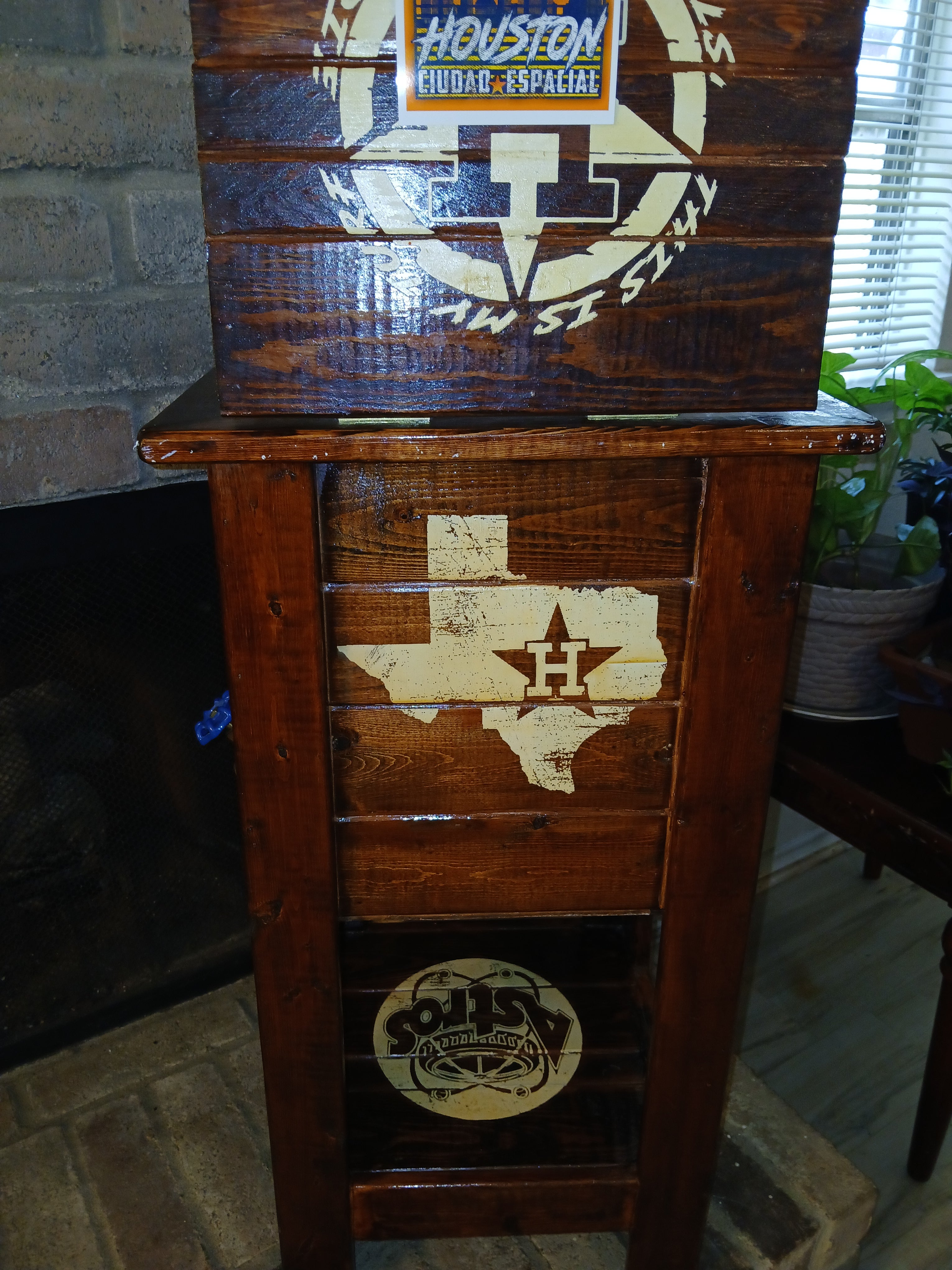 Astros Rustic Mini Cooler